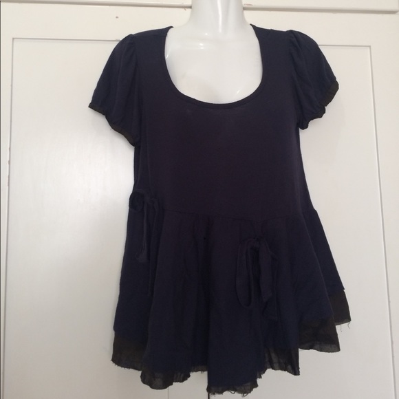 🥰🥰 {Anthro} Left of Center Peplum Top - Picture 1 of 8